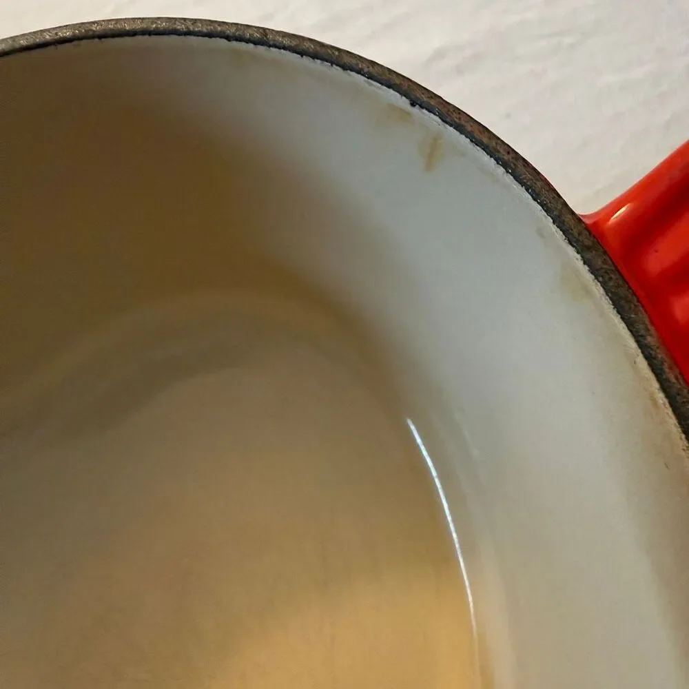 Le Creuset | Heart Shaped 2L | Cast Iron |Cocotte Dutch Oven Cerise | Red France